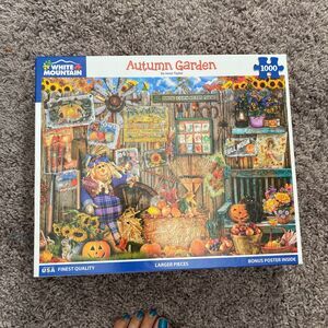 WHITE MOUNTAIN Autumn Garden 1000 Pieces Jigsaw Puzzle